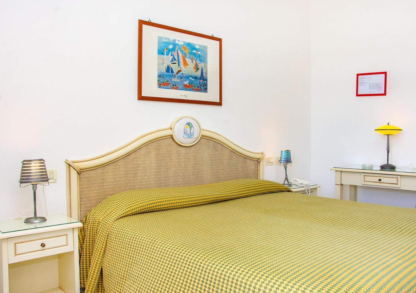 Standard Quadruple Room,1035537487:JPEG
