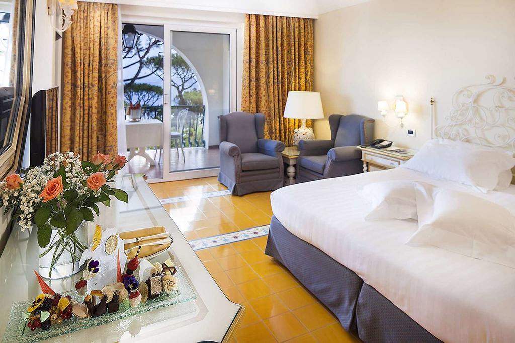 Superior Double or Twin Room with Sea View,1589216286:JPEG