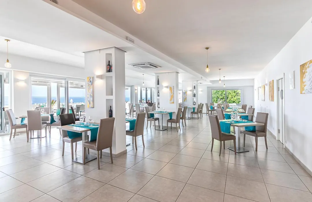 Royal Sunset Hotel & Spa-1